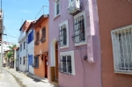 Ayvalık Sokakları ve Renkli Evler